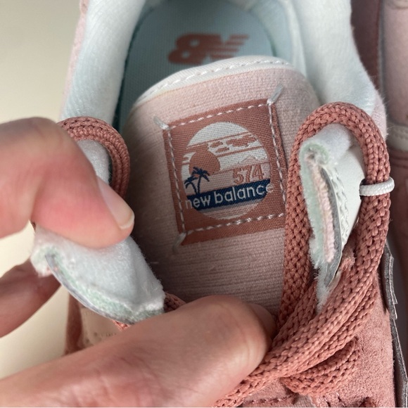 Women’s new balance 574 classic sneakers pink size 9 - Picture 4 of 8